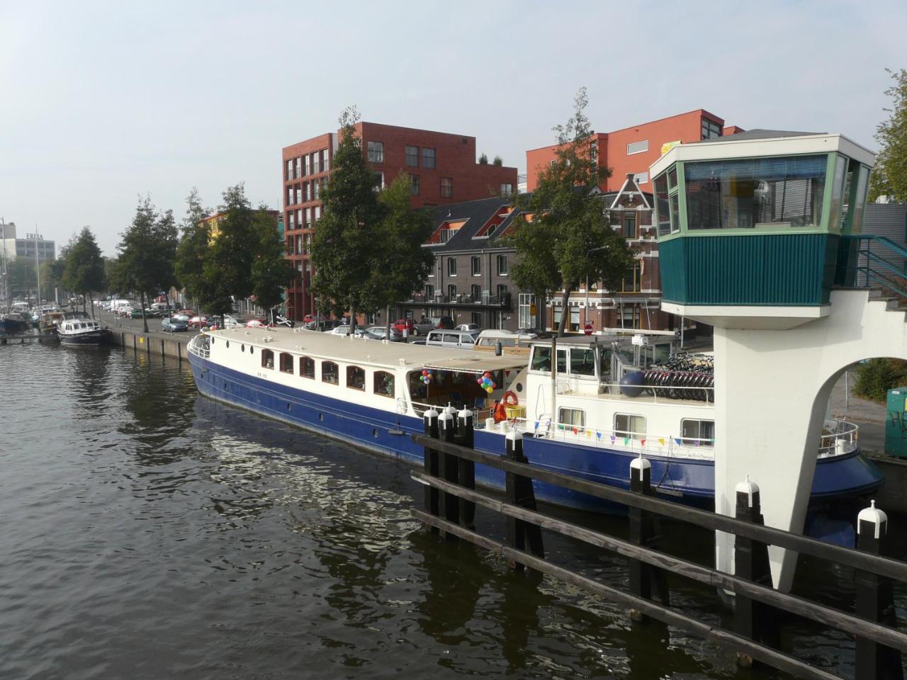 Hotelboat Quo Vadis Bed & Breakfast Groningen